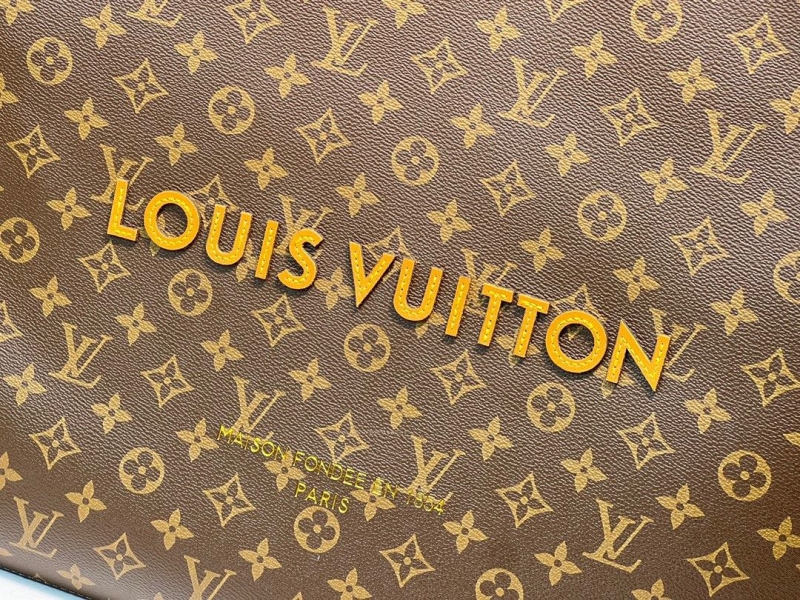 LV Shopping Bags